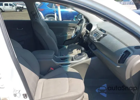 2011 Kia Sportage Lx z USA, uszkodzony, nr VIN KNDPB3A27B7126408